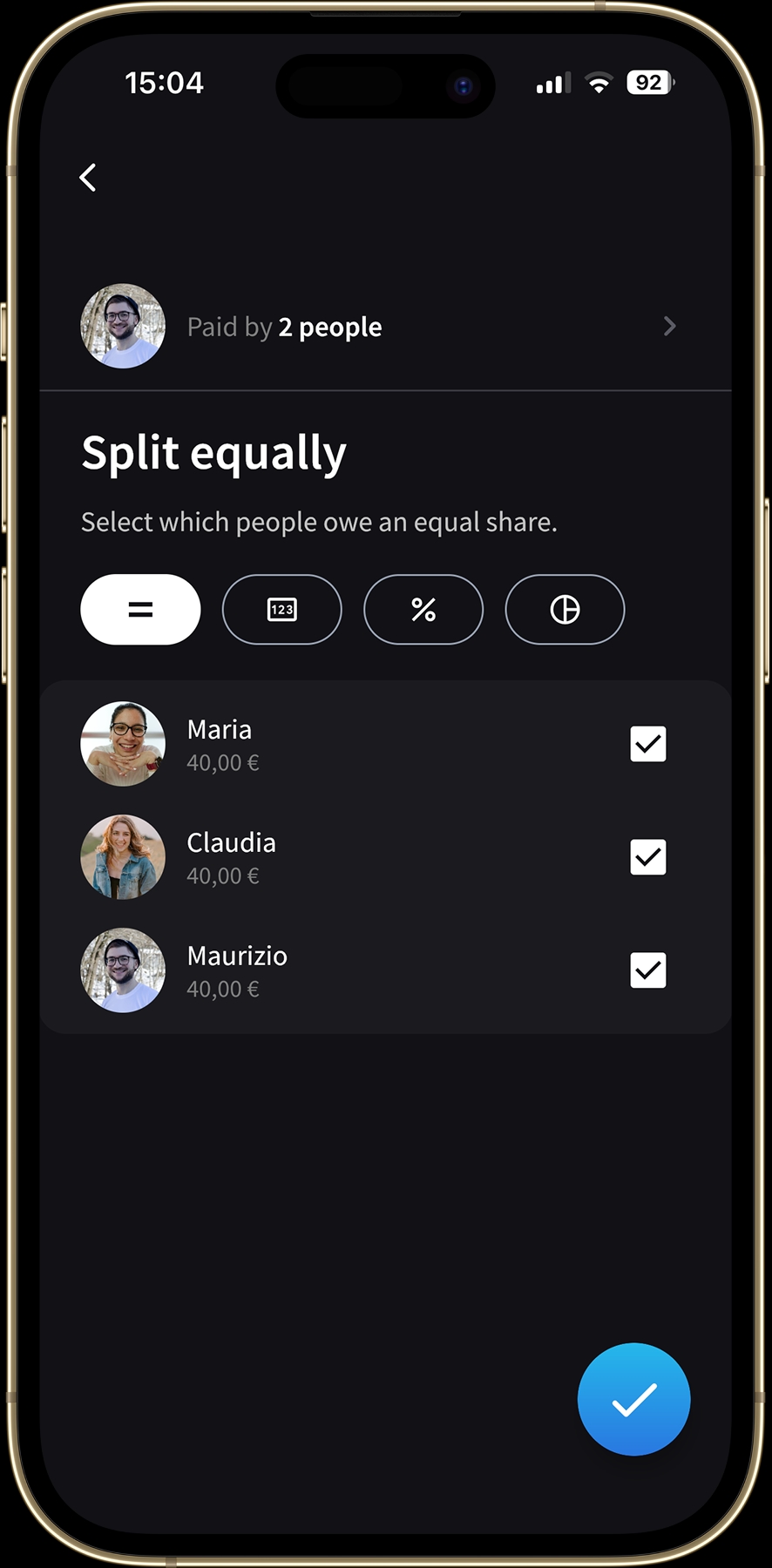 Splital's Split equally screen showing two payers and €40 shares for Maria, Claudia, and Maurizio.