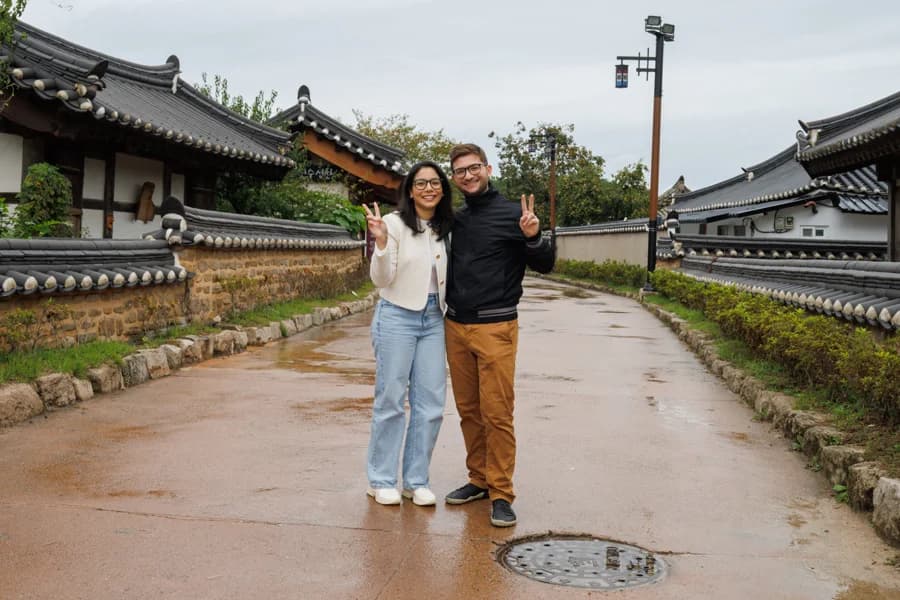 Photo of the co-founders Maria and Maurizio.