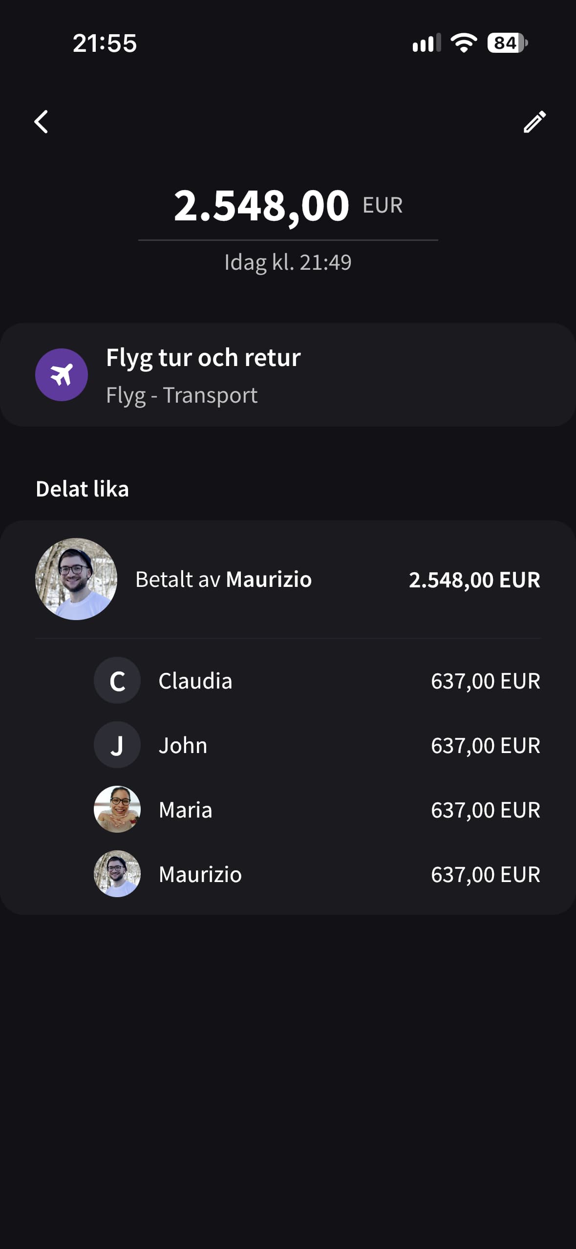 Utgiftsdetaljer i Splital visar att Maurizio betalade 2 548 € för flyg, uppdelat i fyra andelar på 637 € vardera.